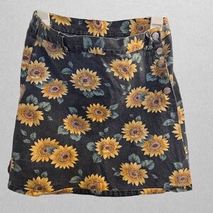 Vintage Y2K A. Byer Denim Skort with Sunflower Print